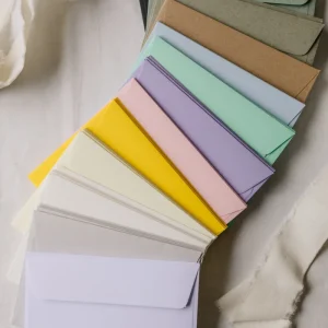 Briefumschläge, verschiedene Farben