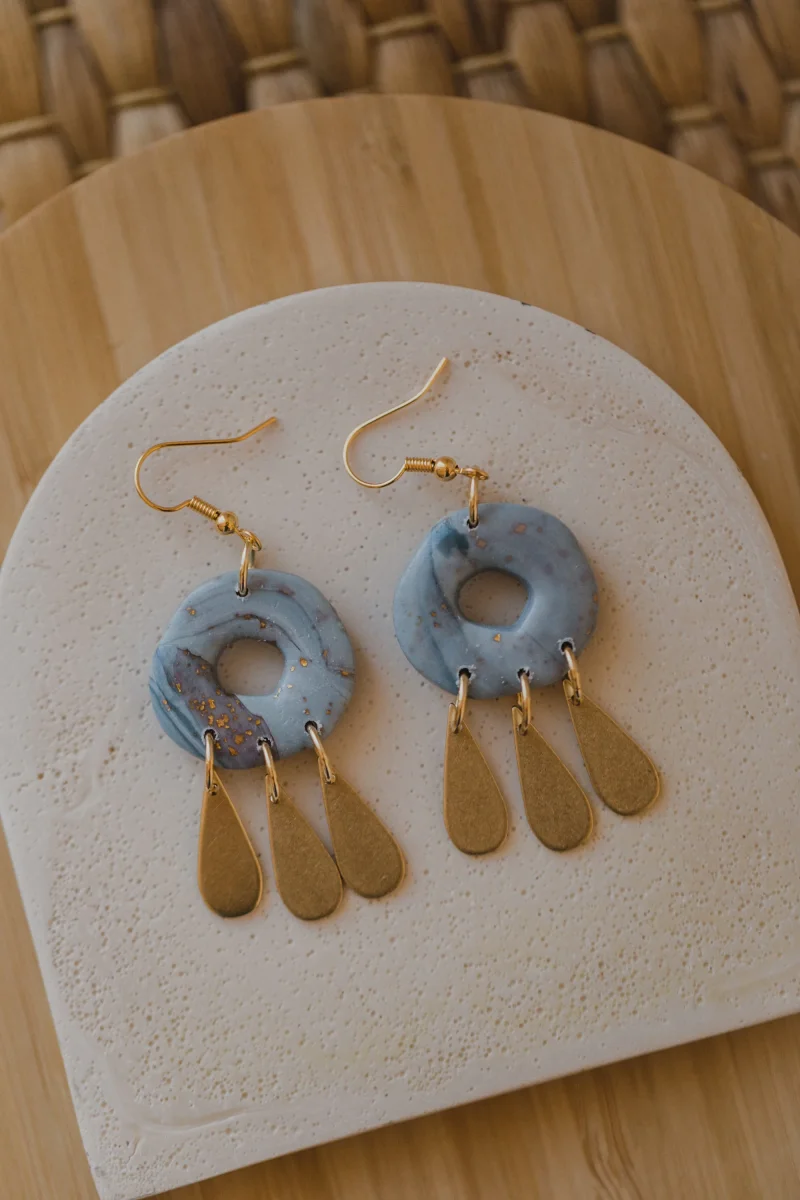 blaue runde Polymer Ton Ohrringe mit Blattgold – Bild 6